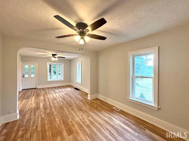 $279,900 | 6175 Oakwood Street, North Judson, IN 46366