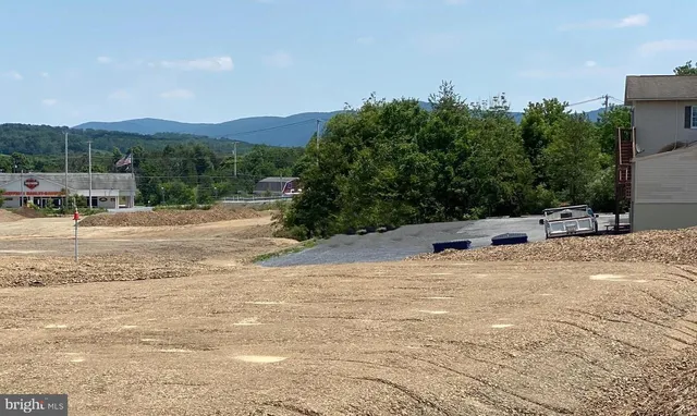 $1,269,975 | 4 Shiloh Road, Orwigsburg, PA 17961