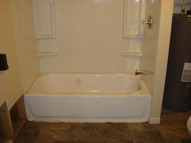 3222 Rozelle Creek Road Chillicothe, OH 45601 - Photo 12 of 21 Gallery Image 12