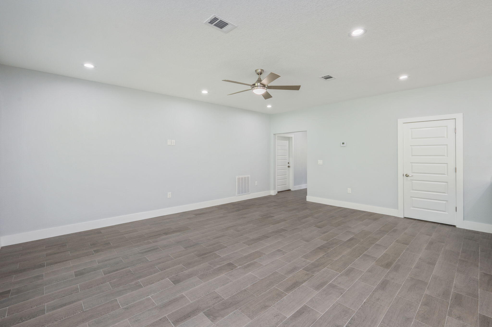 4516 Hermosa Road Crestview, FL 32539 - Photo 12 of 53 12-web-or-mls-4516-hermosa-rd