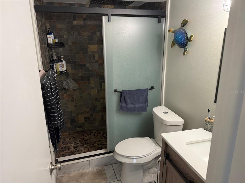 11485 Oakhurst Road, Unit 11001 Largo, FL 33774 - Photo 4 of 31