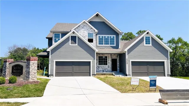 $489,300 | 22408 West 76th Street, Shawnee, KS 66227