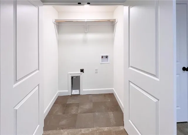 $489,300 | 22408 West 76th Street, Shawnee, KS 66227