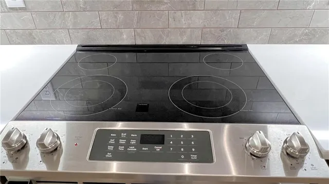 $489,300 | 22408 West 76th Street, Shawnee, KS 66227