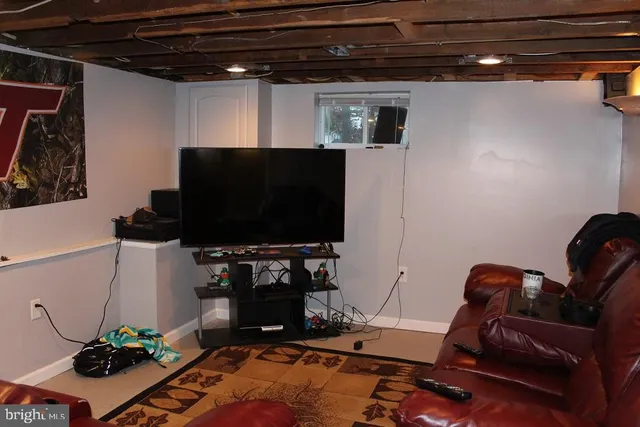 $2,800 | 320 University Boulevard, Glassboro, NJ 08028