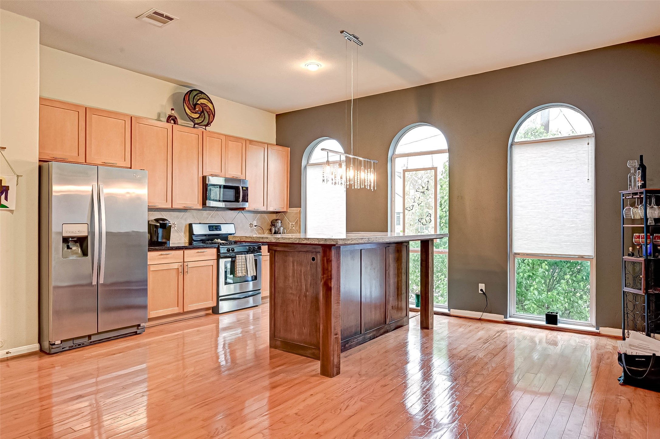 1302 Emancipation Avenue Houston, TX 77003 - Photo 14 of 50