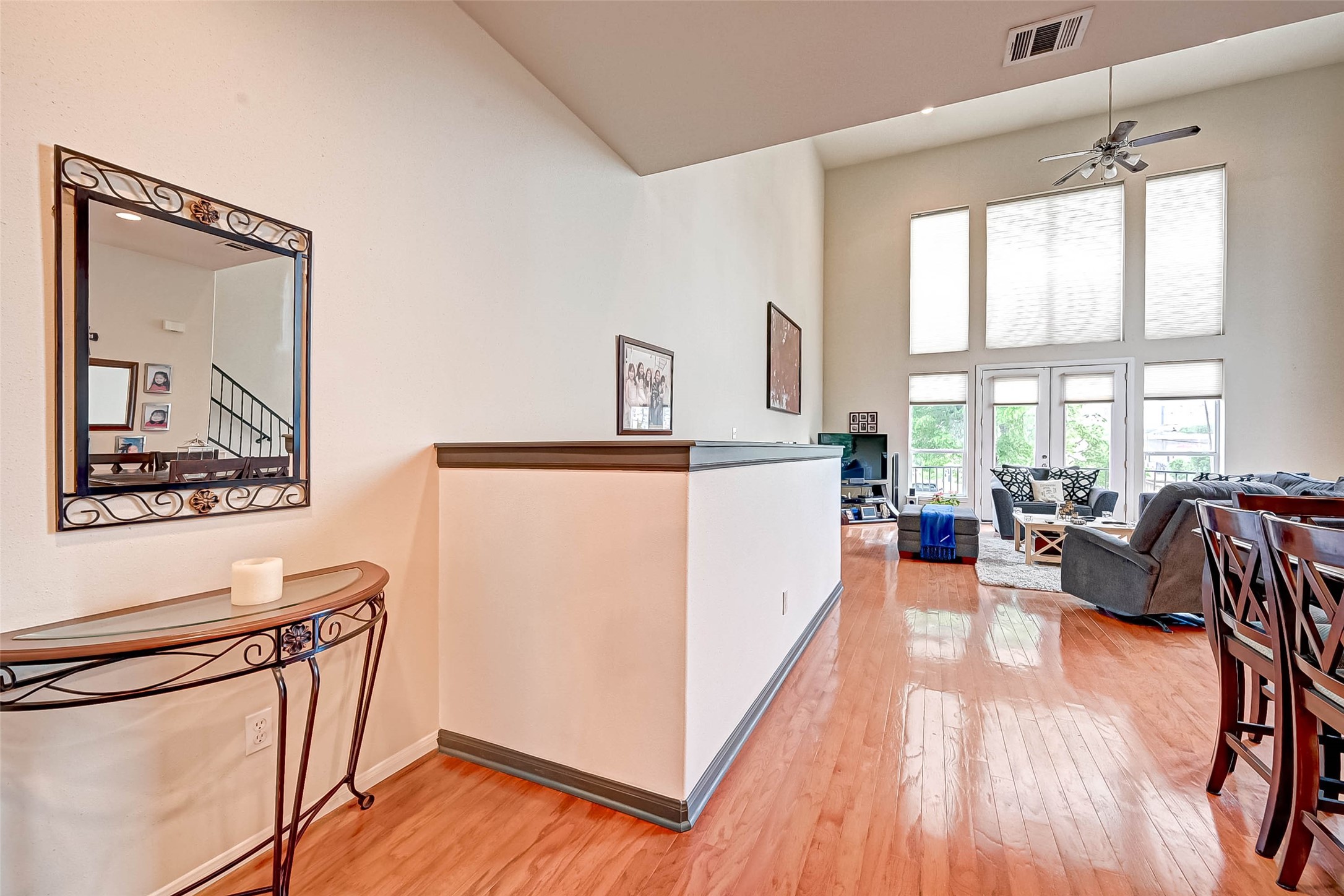 1302 Emancipation Avenue Houston, TX 77003 - Photo 2 of 50