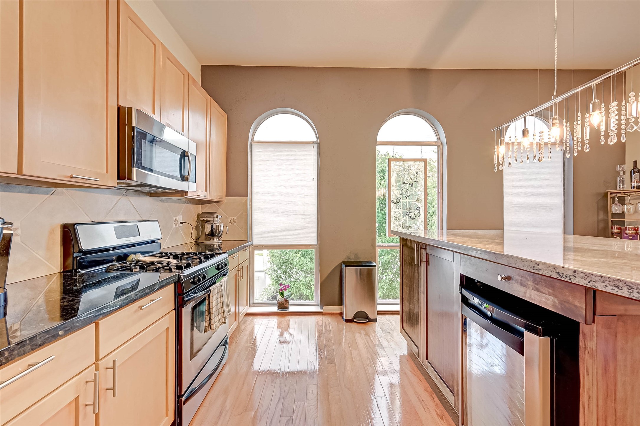 1302 Emancipation Avenue Houston, TX 77003 - Photo 22 of 50