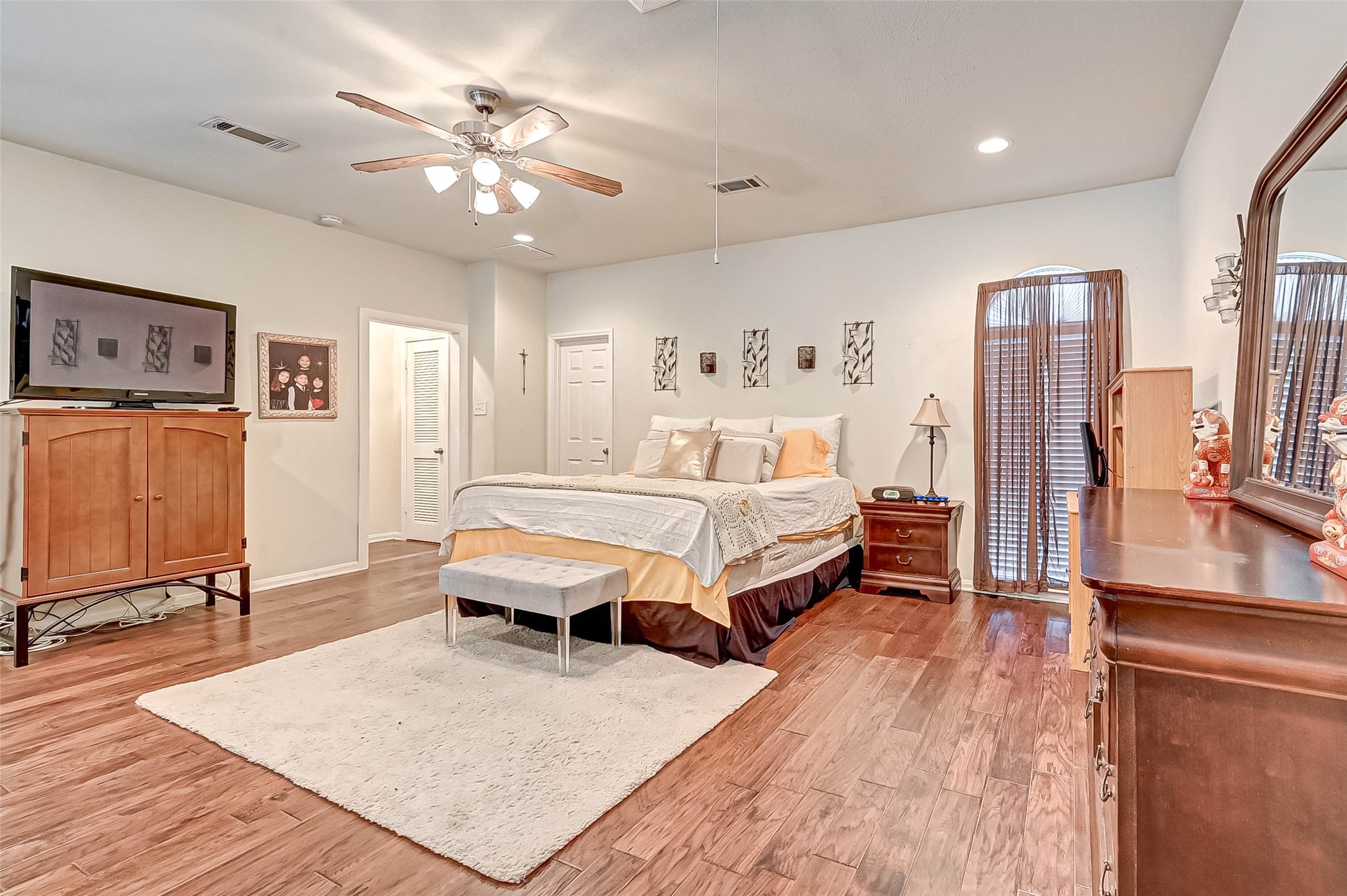 1302 Emancipation Avenue Houston, TX 77003 - Photo 34 of 50