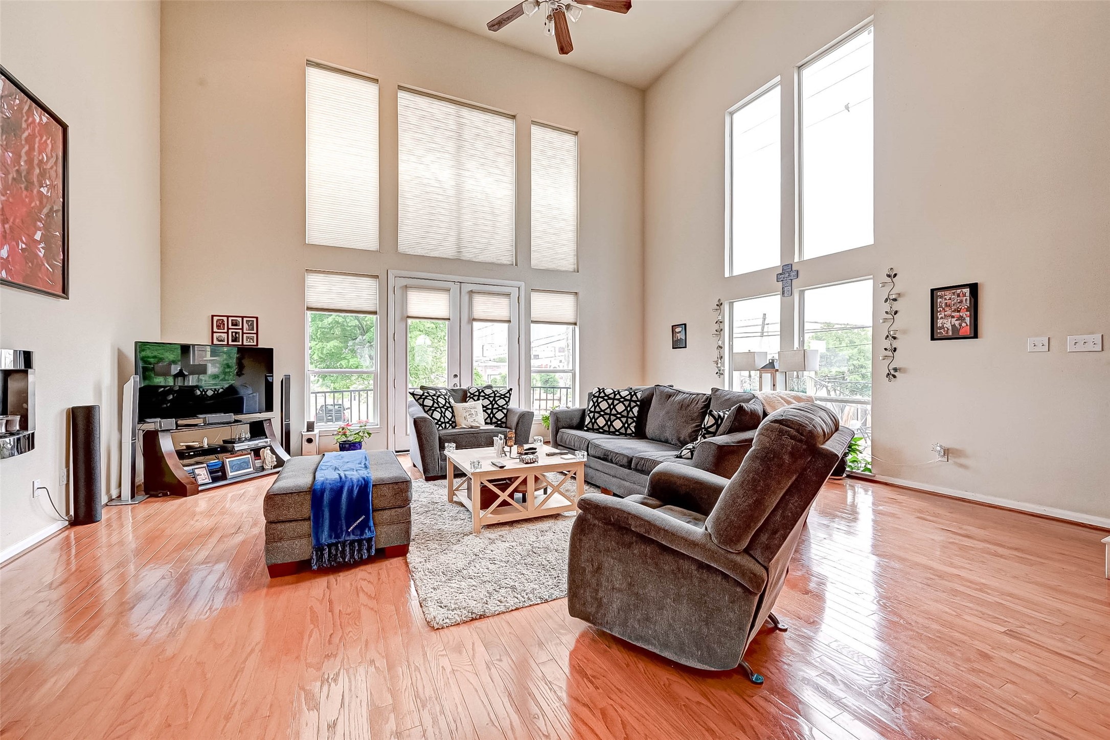 1302 Emancipation Avenue Houston, TX 77003 - Photo 7 of 50