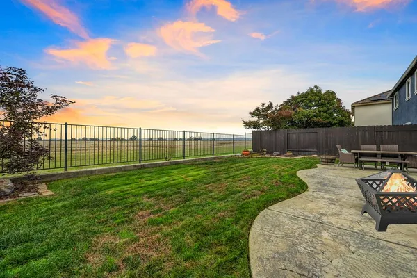 $575,000 | 2768 Le Bourget Lane, Lincoln, CA 95648