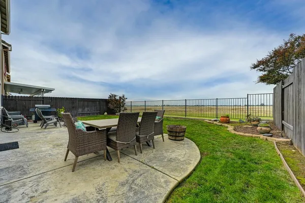 $575,000 | 2768 Le Bourget Lane, Lincoln, CA 95648