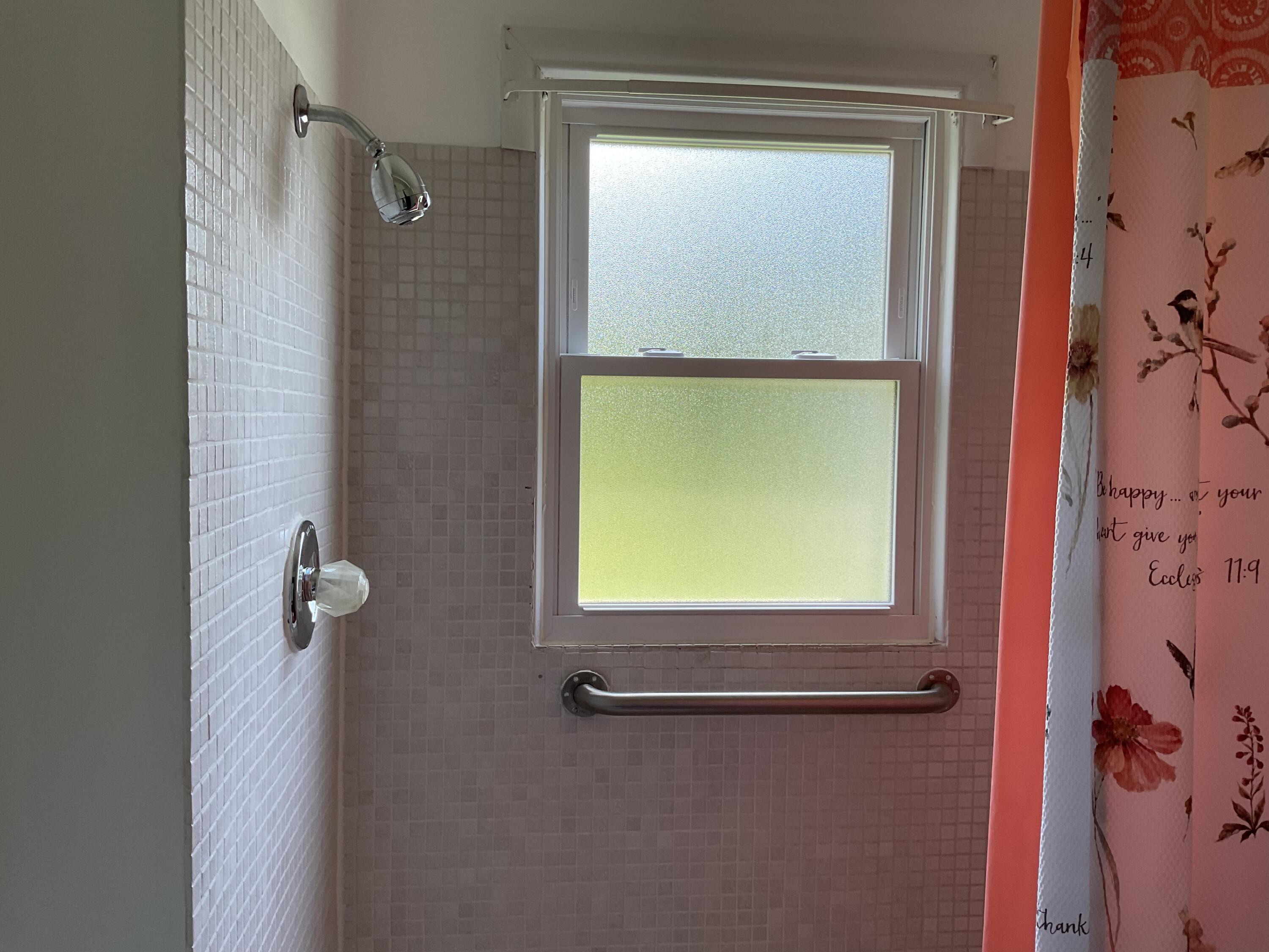17741 Sumpter Road Belleville, MI 48111 - Photo 20 of 22 364E95F2-A92D-44D0-9959-6330FB5EE79A