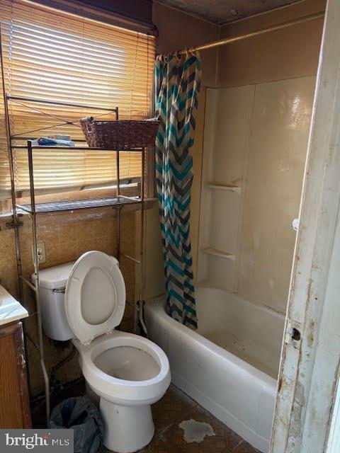 53 Fulton Street Cheswold, DE 19904 - Photo 14 of 17 a bathroom with a toilet and a shower