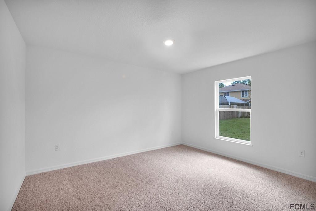 7 Riverside Lane Palm Coast, FL 32164 - Photo 4 of 7 Gallery Image 4