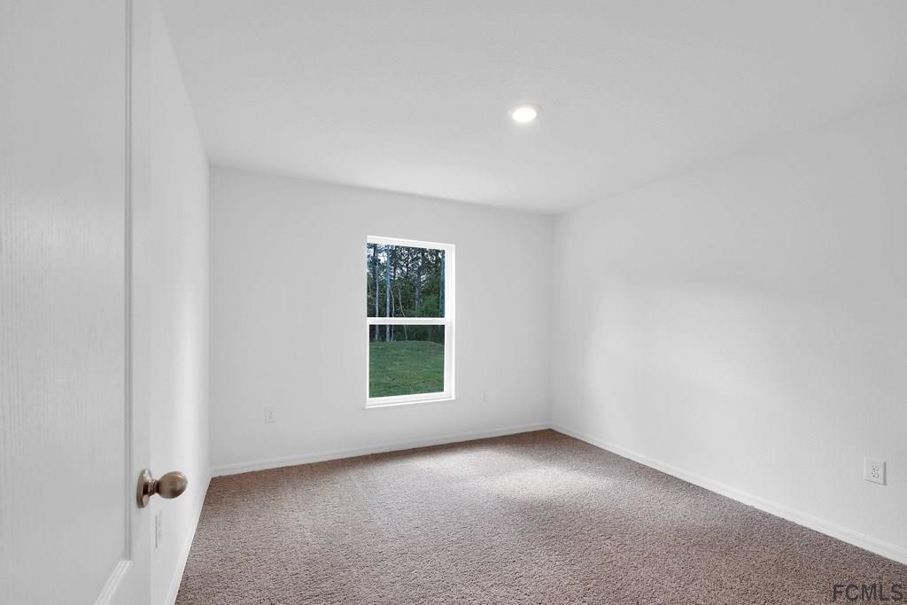 7 Riverside Lane Palm Coast, FL 32164 - Photo 6 of 7 Gallery Image 6
