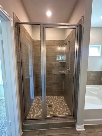 $349,500 | 22525 East Shorewood Loop, Huffman, TX 77336