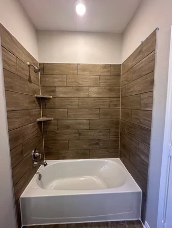 $349,500 | 22525 East Shorewood Loop, Huffman, TX 77336