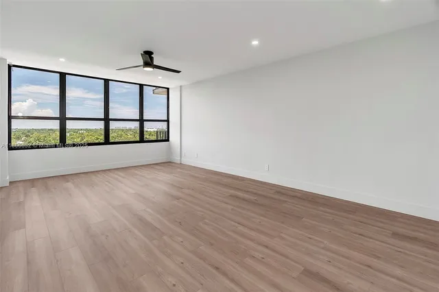 $549,000 | 780 Northeast 69th Street, Unit 910, Miami, FL 33138