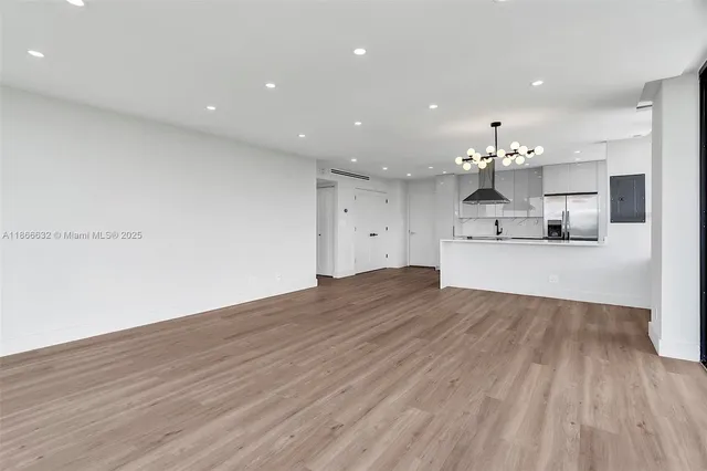 $549,000 | 780 Northeast 69th Street, Unit 910, Miami, FL 33138