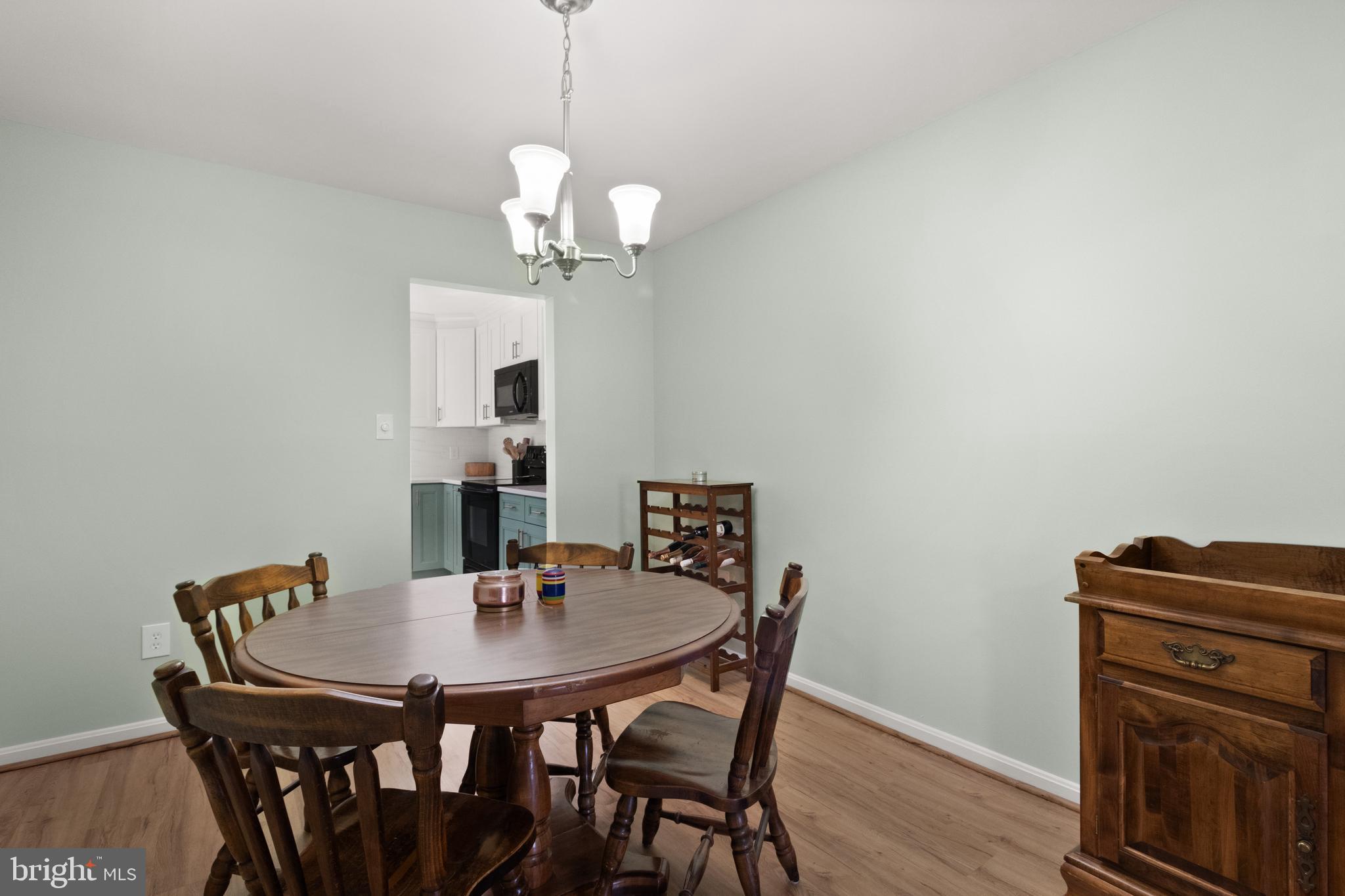 7318 Spring View Court Springfield, VA 22153 - Photo 14 of 41 Additional view of dining room