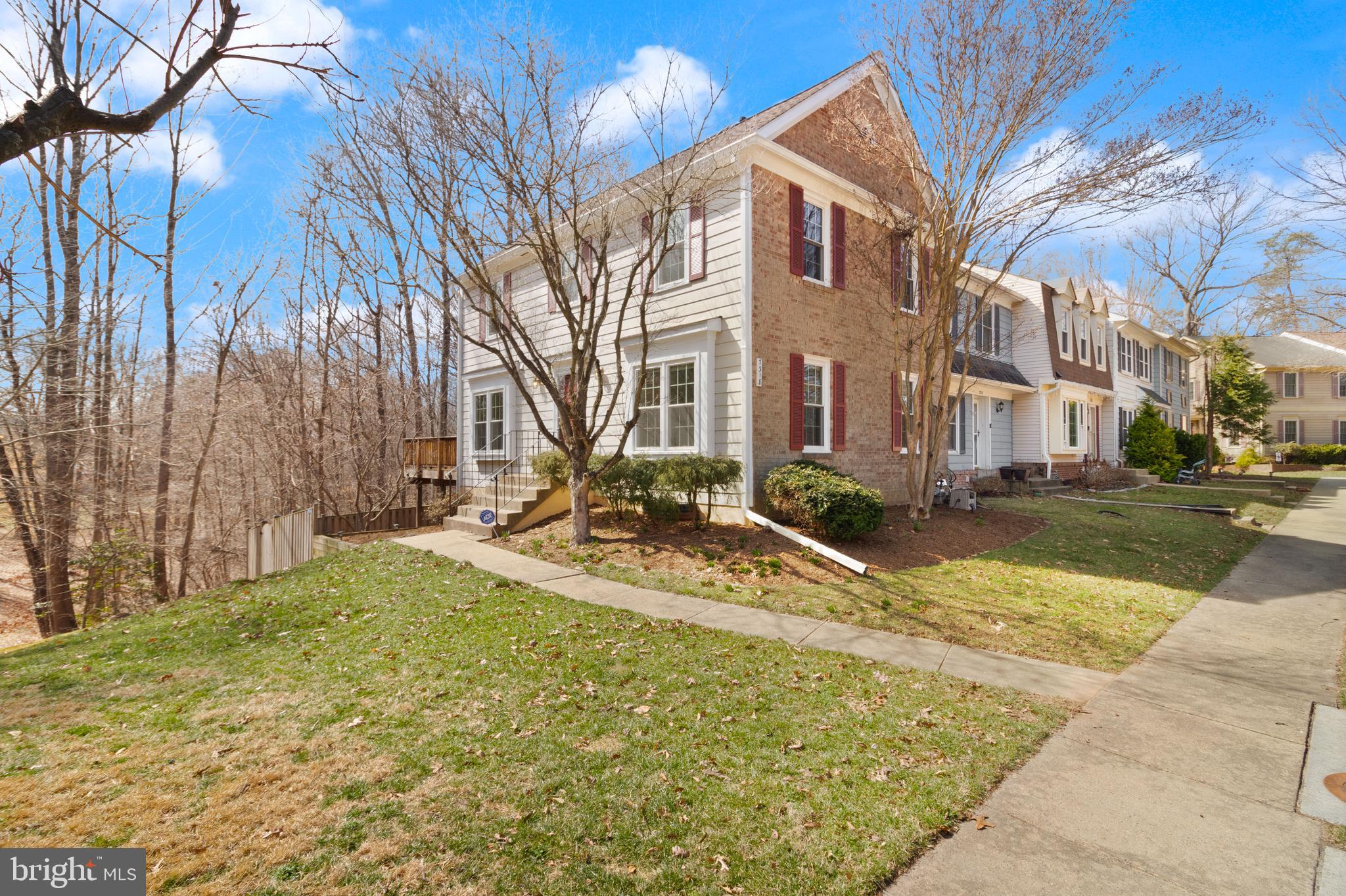 7318 Spring View Court Springfield, VA 22153 - Photo 2 of 41 Spacious End Unit