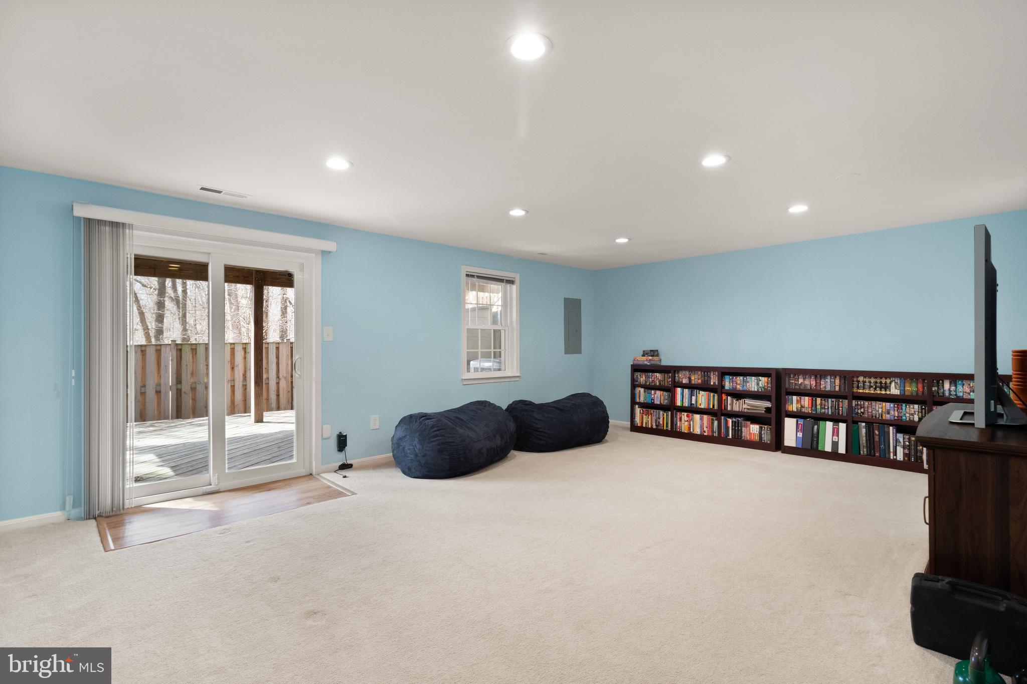 7318 Spring View Court Springfield, VA 22153 - Photo 27 of 41 LL large rec room with slider to deck/yard