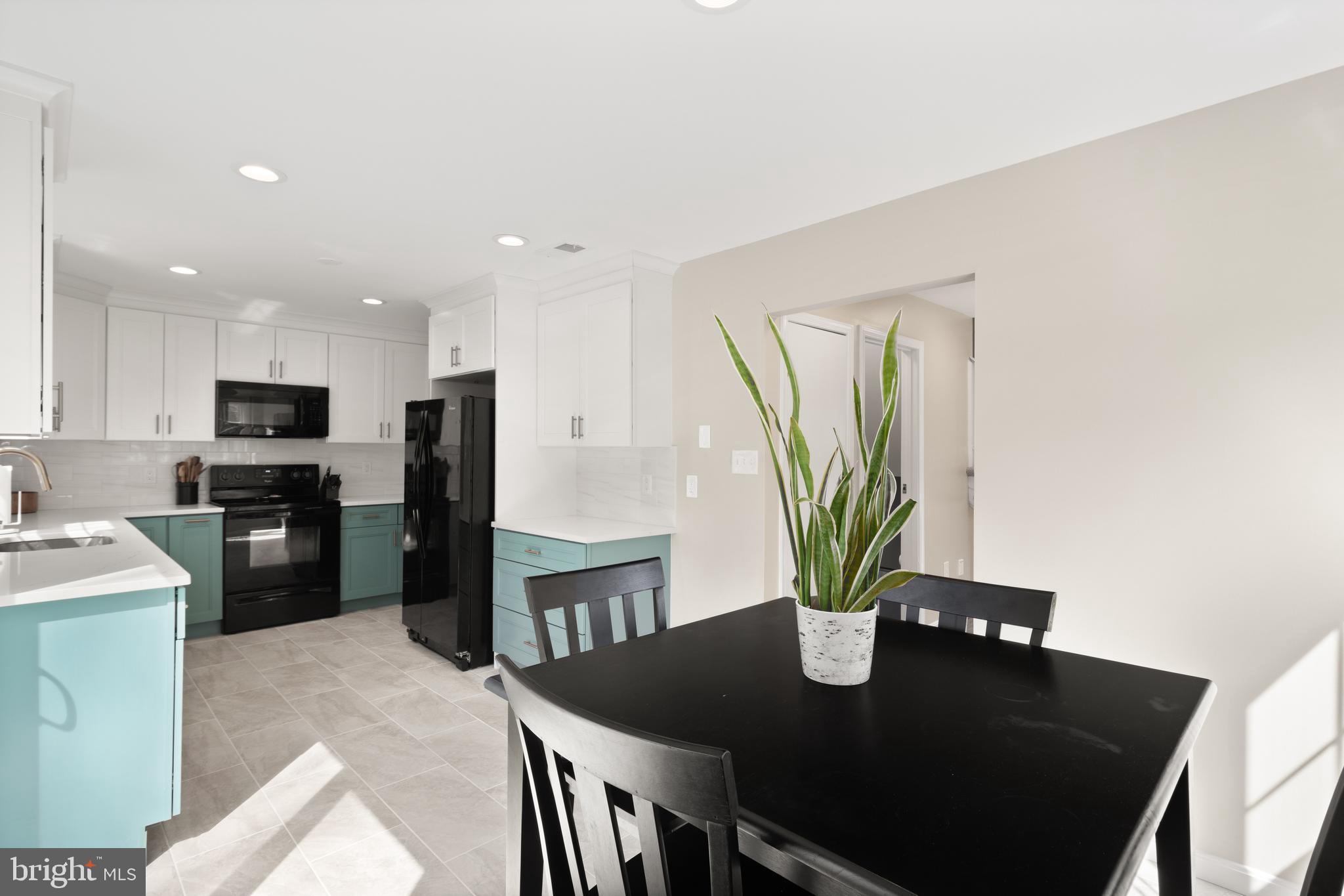7318 Spring View Court Springfield, VA 22153 - Photo 7 of 41 Reverse view of kitchen