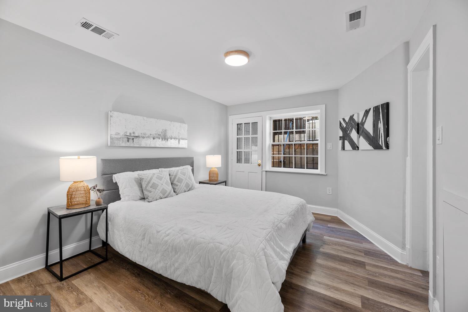 503 10th Street Southeast Washington, DC 20003 - Photo 19 of 67 Entrance and Exit