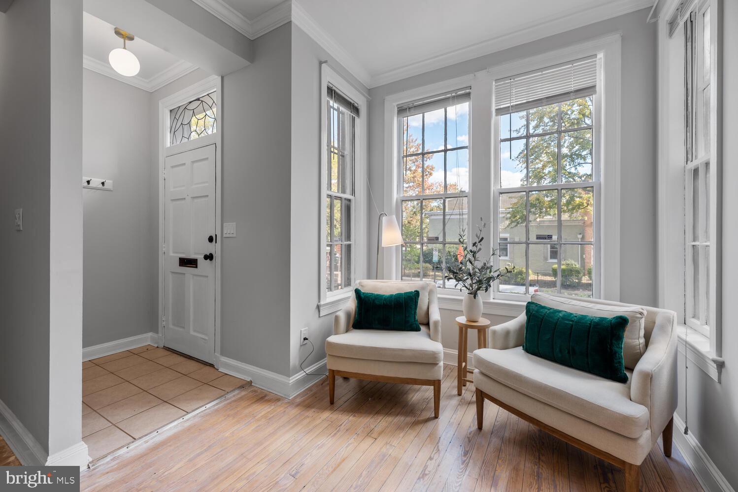 503 10th Street Southeast Washington, DC 20003 - Photo 4 of 67 Fully Separate Duplex