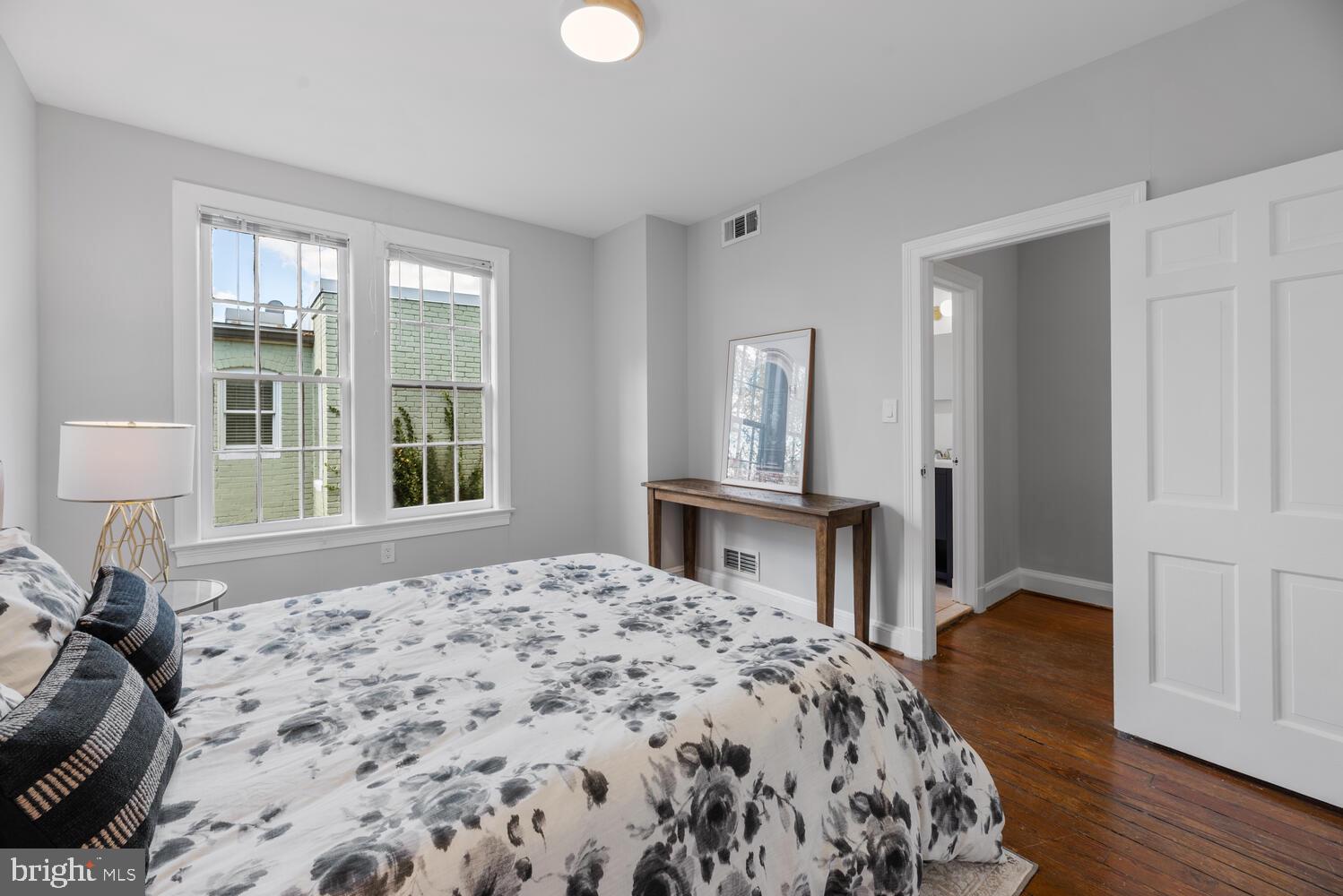 503 10th Street Southeast Washington, DC 20003 - Photo 46 of 67