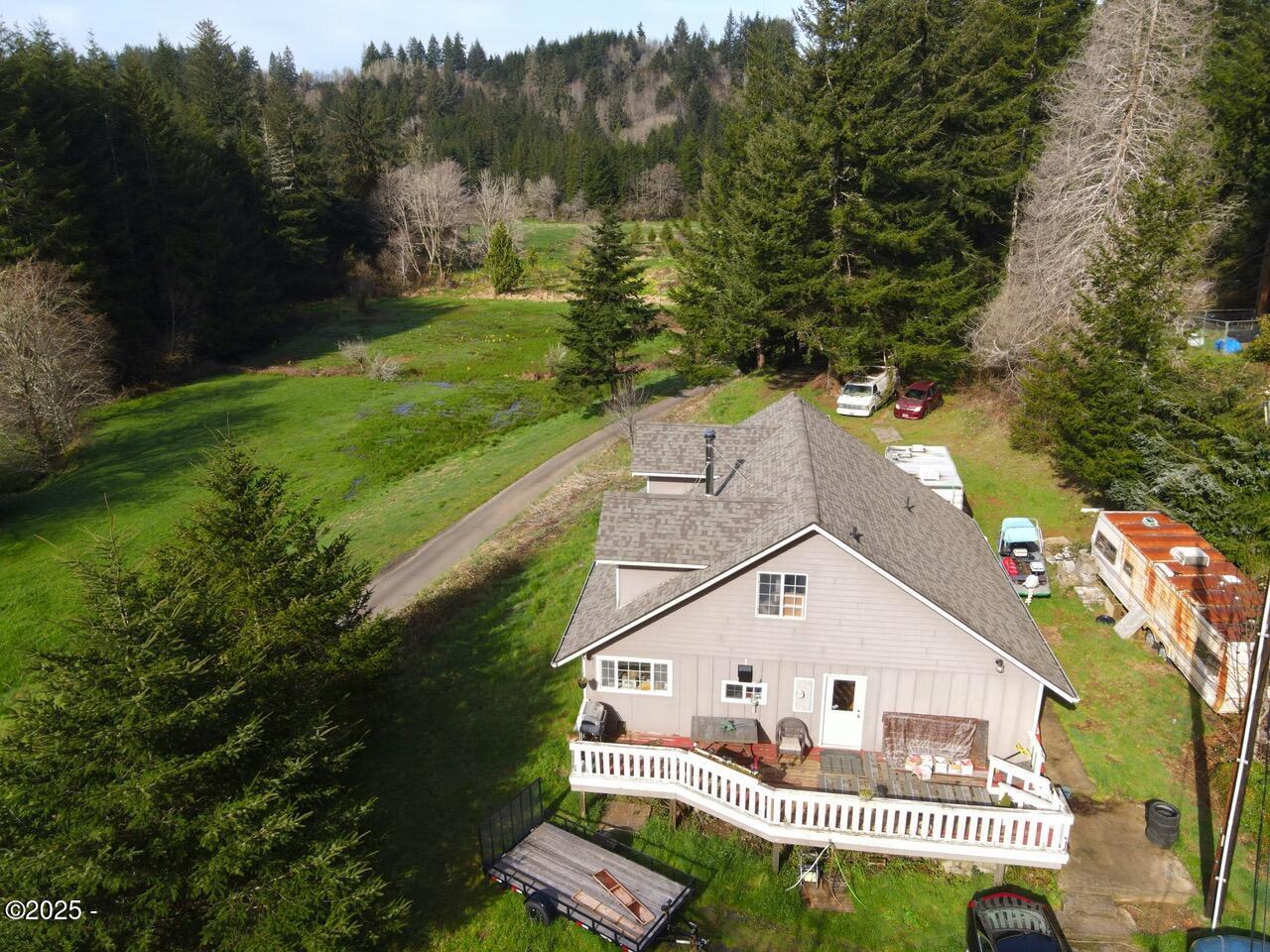 153 Happy Valley Road Toledo, OR 97391 - Photo 2 of 10 Home and grounds