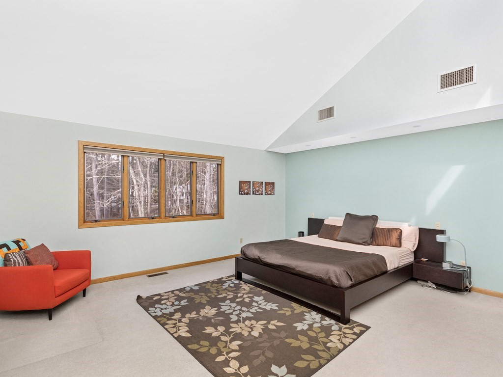 359 Bay Road Easton, MA 02356 - Photo 20 of 38 Gallery Image 20