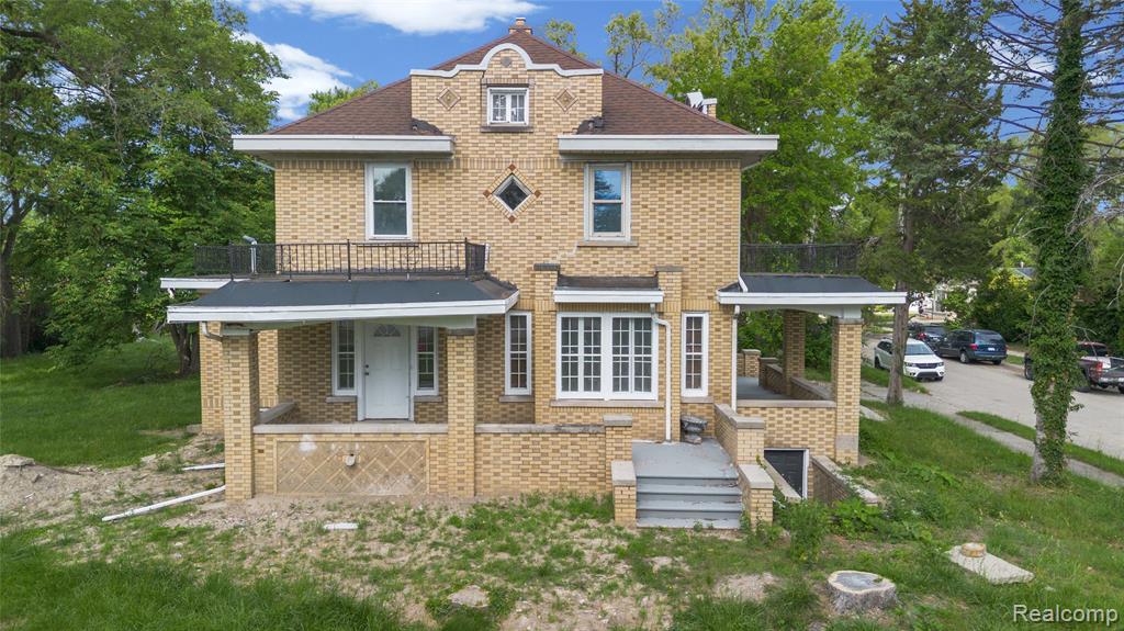21855 Schoenherr Road Warren, MI 48089 - Photo 2 of 41
