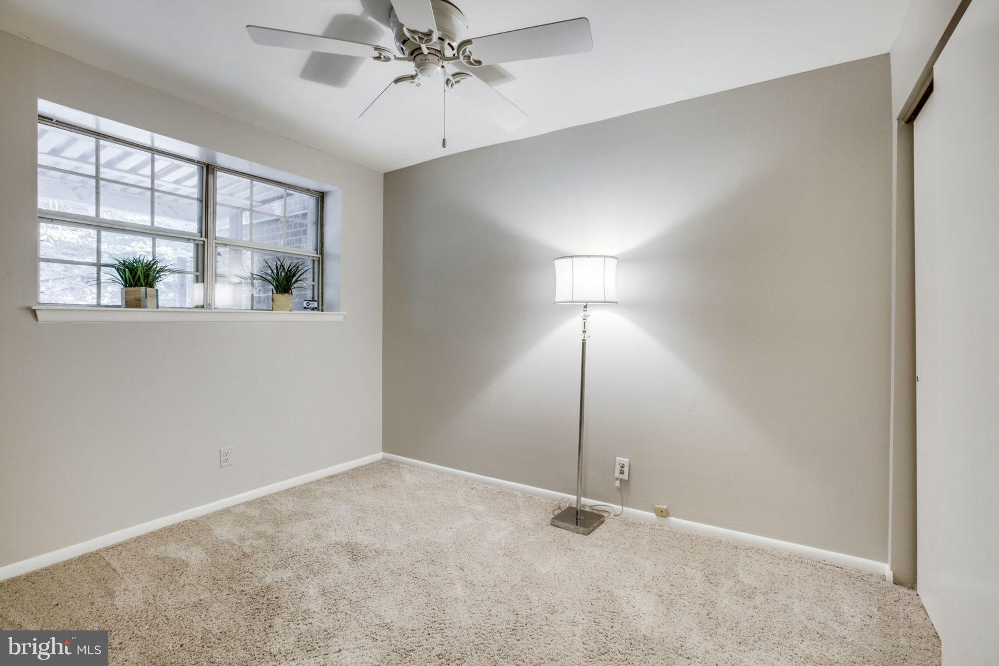 4653 28th Road South, Unit A Arlington, VA 22206 - Photo 16 of 25 Bedroom 2