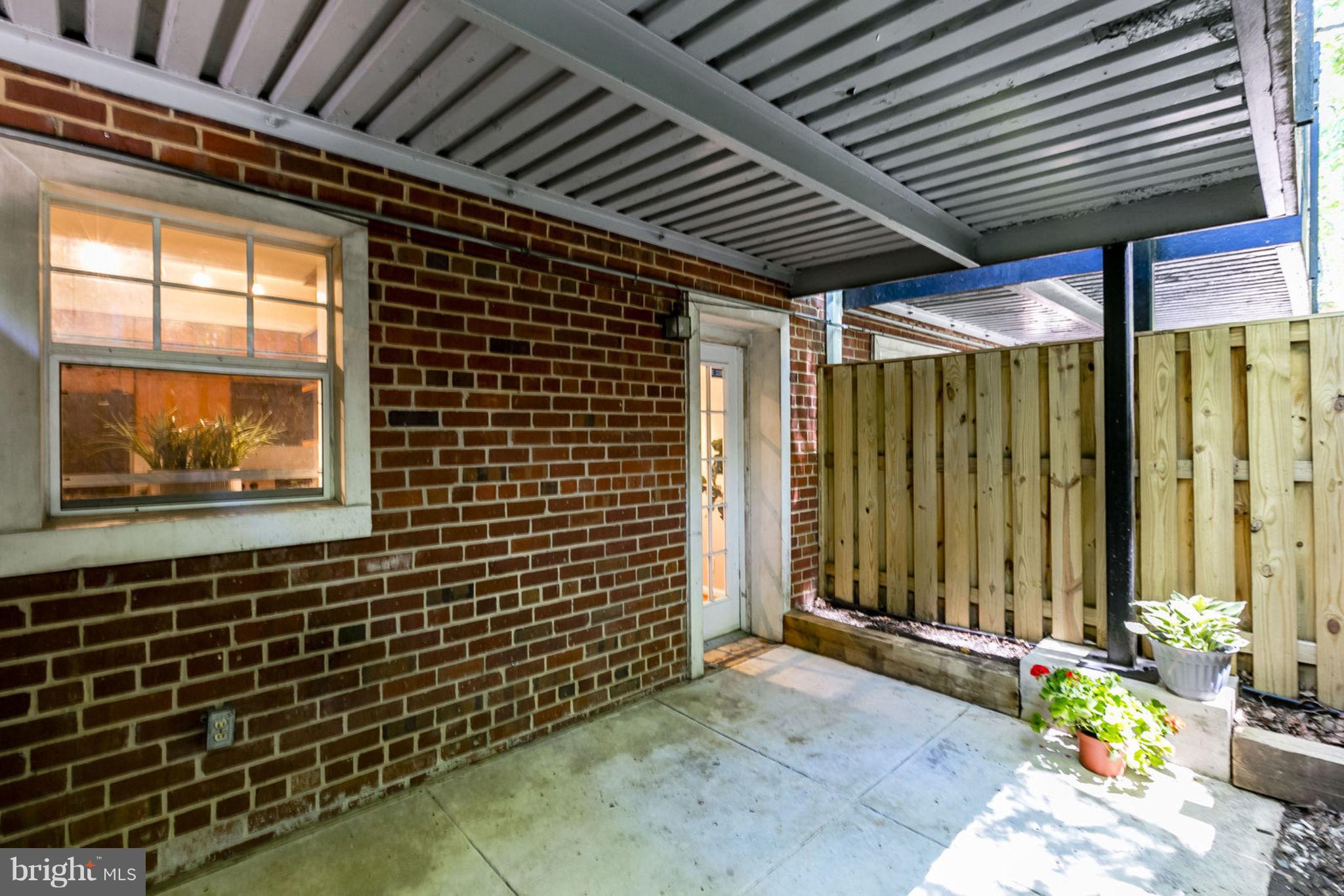 4653 28th Road South, Unit A Arlington, VA 22206 - Photo 22 of 25 Exterior (Rear)
