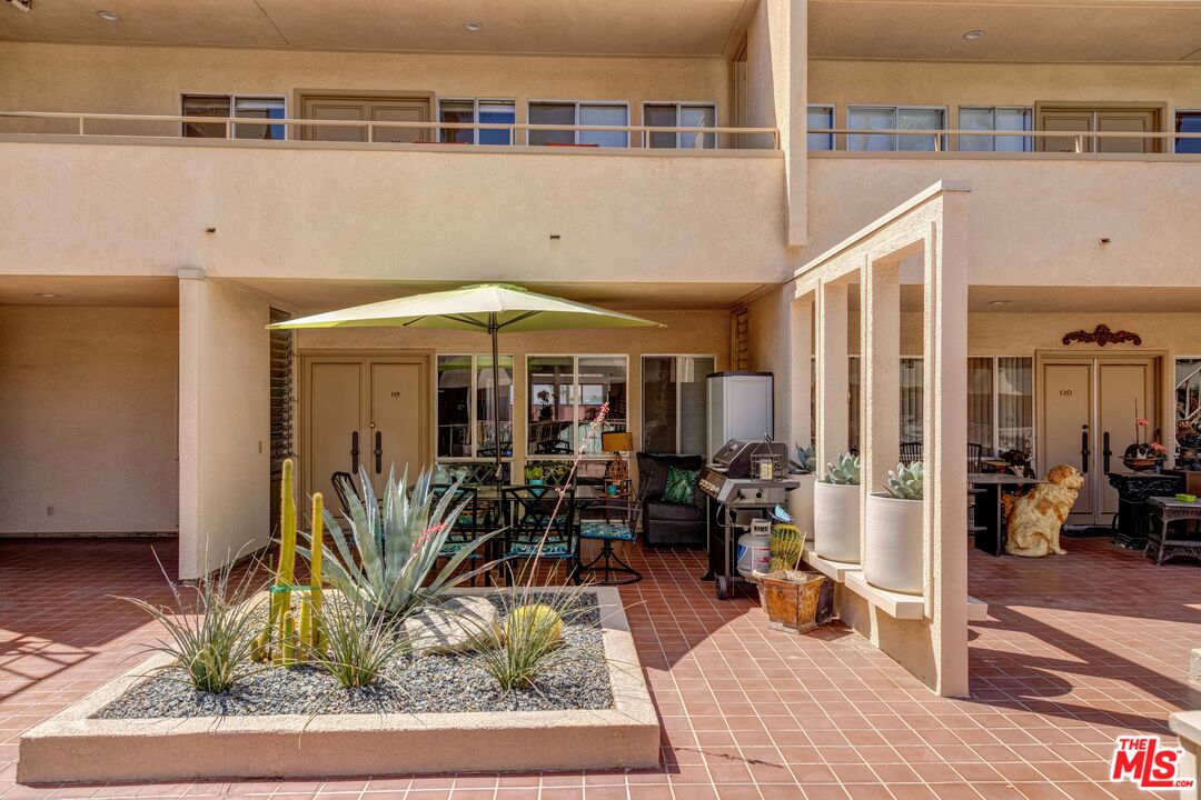 277 East Alejo Road, Unit 119 Palm Springs, CA 92262 - Photo 38 of 46