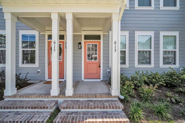 $2,500 | 613 Southview Lane, Summerville, SC 29486