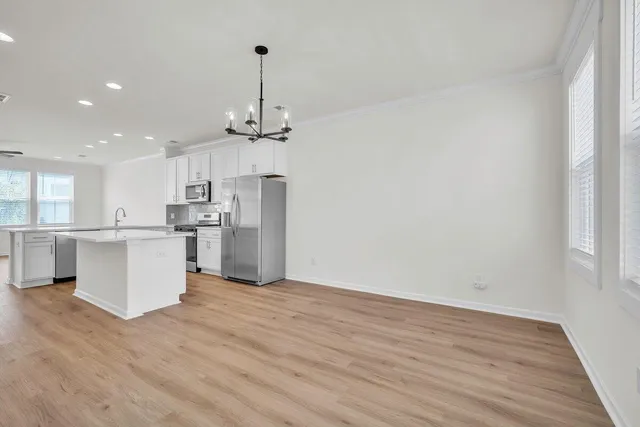 $2,500 | 613 Southview Lane, Summerville, SC 29486