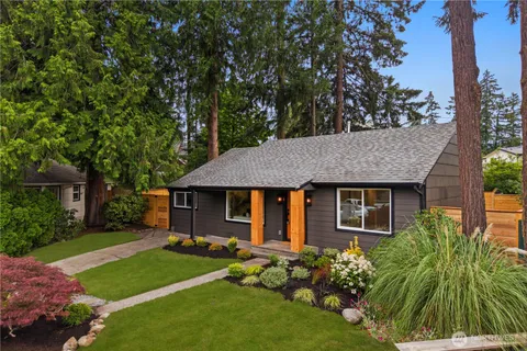 $850,000 | 12520 24th Avenue Northeast, Seattle, WA 98125