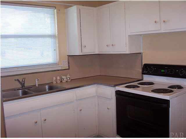 80 Stetson Road Pensacola, FL 32506 - Photo 6 of 16