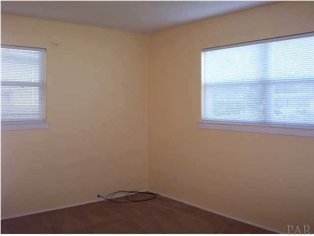 80 Stetson Road Pensacola, FL 32506 - Photo 9 of 16