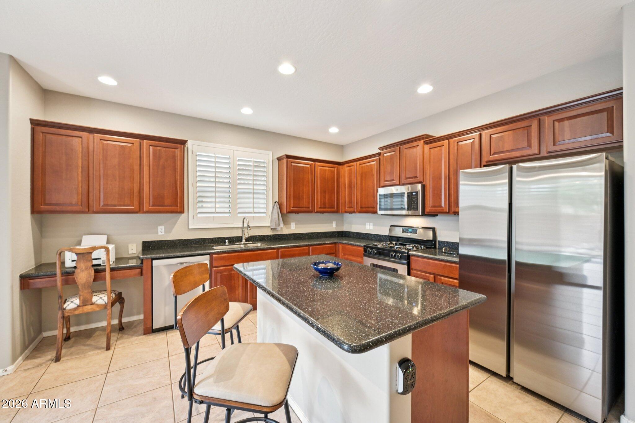 6233 West Bajada Road Phoenix, AZ 85083 - Photo 10 of 45
