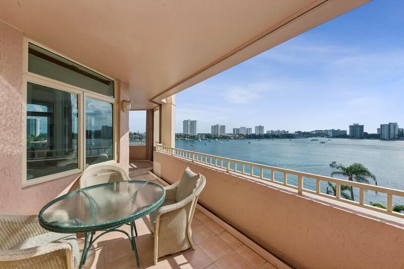 300 Southeast 5th Avenue, Unit 6010 Boca Raton, FL 33432 - Photo 18 of 34 6th floor balcony access