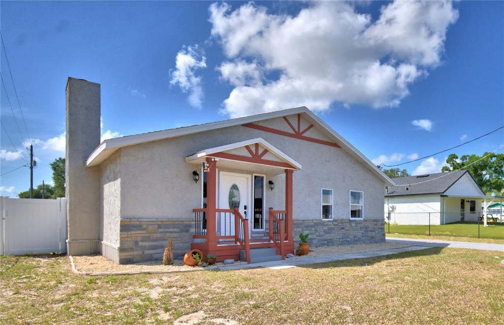 208 Center Street Auburndale, FL 33823 - Photo 1 of 63