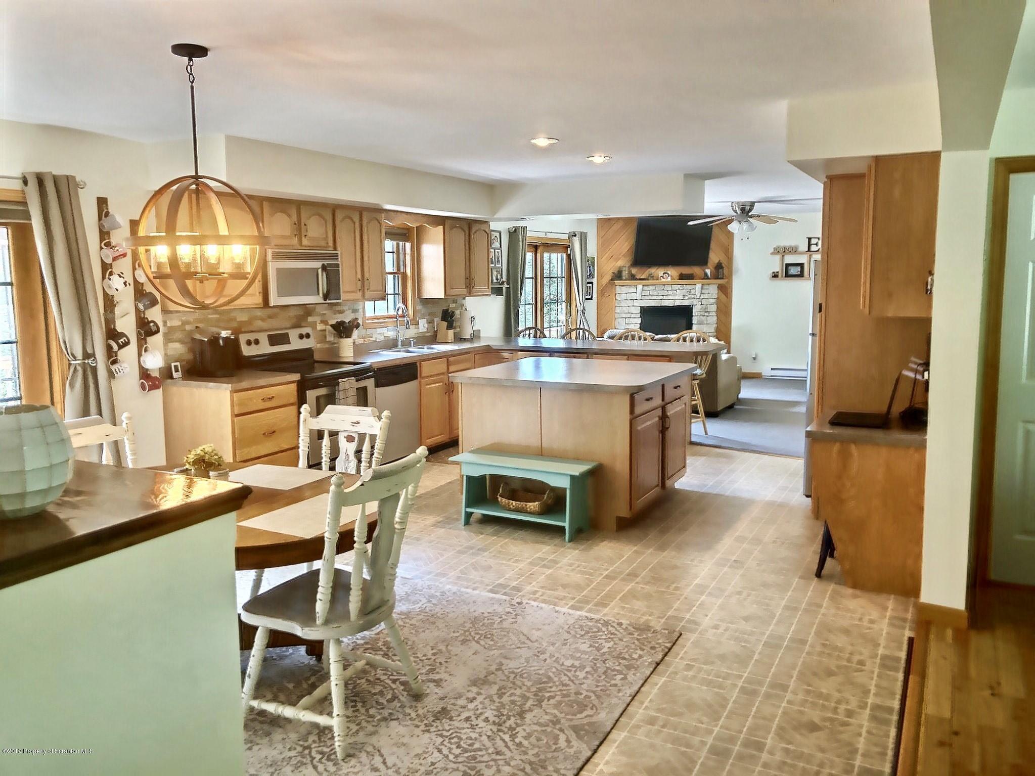 123 Grouse Hill Carbondale, PA 18407 - Photo 10 of 32 Gallery Image 10