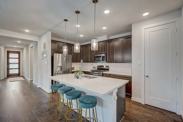 $3,700 | 101 Cedar Hammock Trail, Tomball, TX 77375