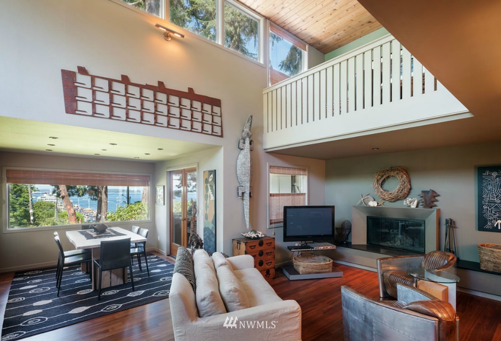 9016 Fauntleroy Way Southwest Seattle, WA 98136 - Photo 2 of 17 Gallery Image 2