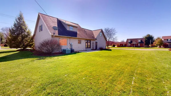 $344,700 | 1332 West 2nd Street, Jasper, IN 47546