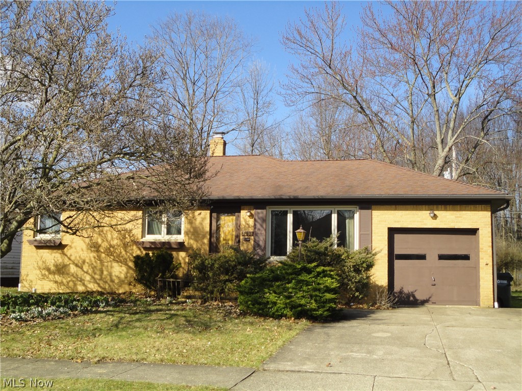 7234 Maplewood Road Parma, OH 44130 - Photo 1 of 16 Gallery Image 1